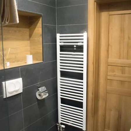 Karolin * Uhorska Ves