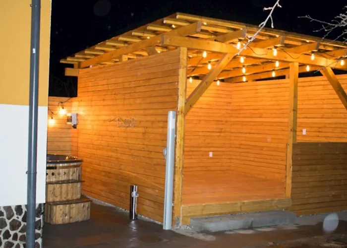 アパート Karolin Uhorska Ves