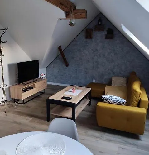 アパート Karolin Uhorska Ves