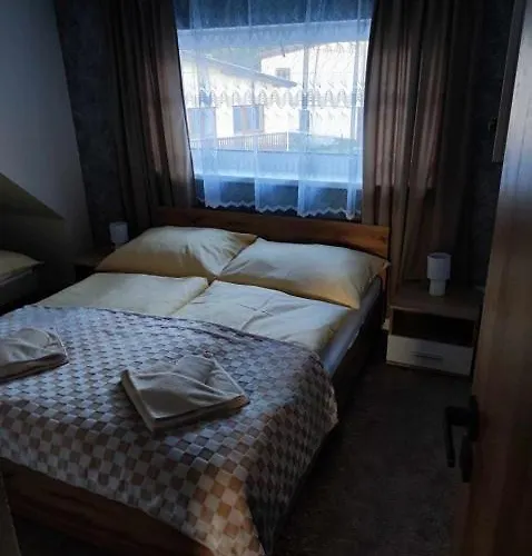 Karolin アパート Uhorska Ves